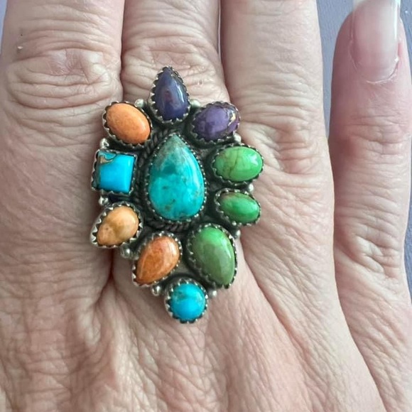 Vintage Sterling Silver Coloured Turquoise and Spiny Oyster Cluster Ring - Picture 4 of 4